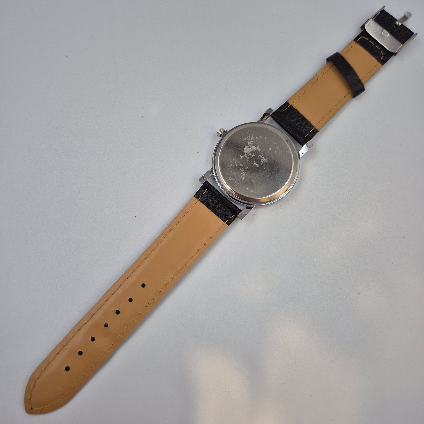 Klassische Geneva Armband Uhr – Schwarz mit römischen Ziffern