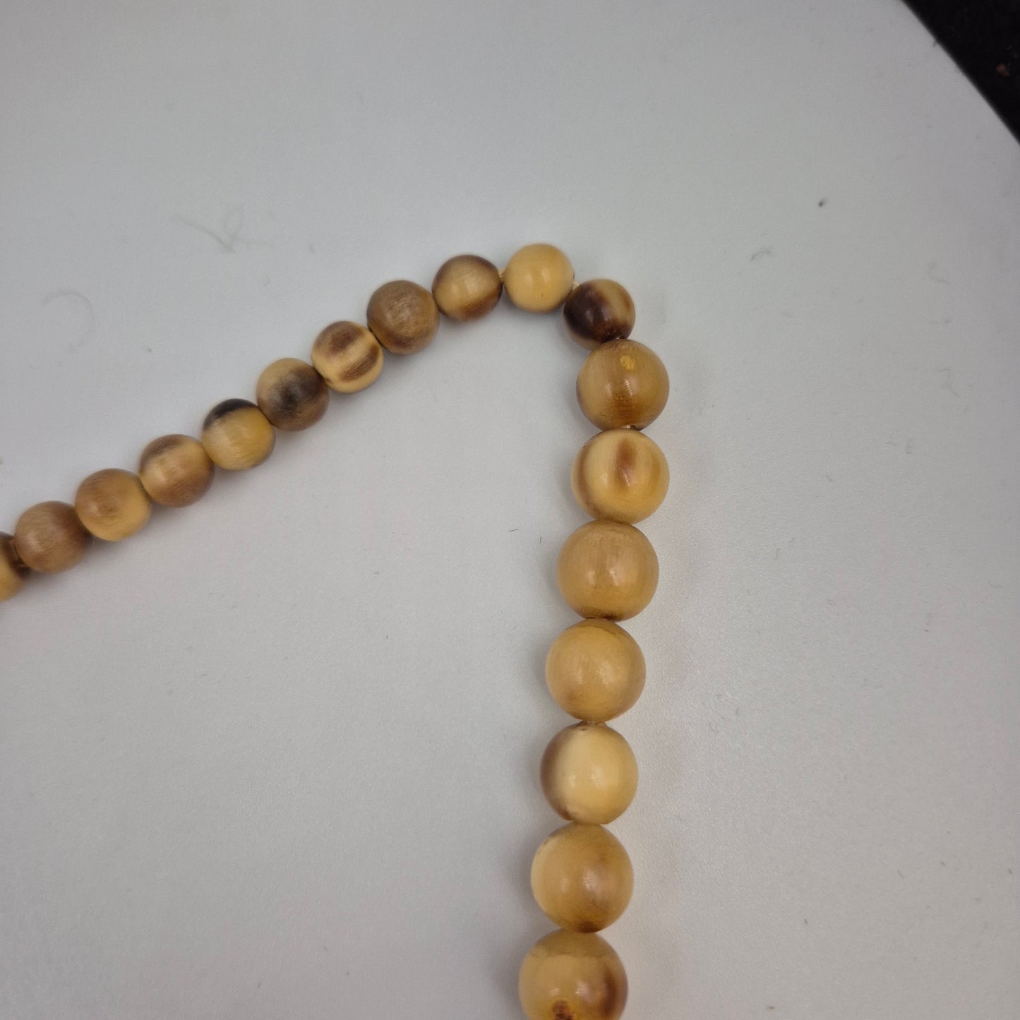 Rustikale Holzperlenkette – Natürliches Design im Boho-Stil