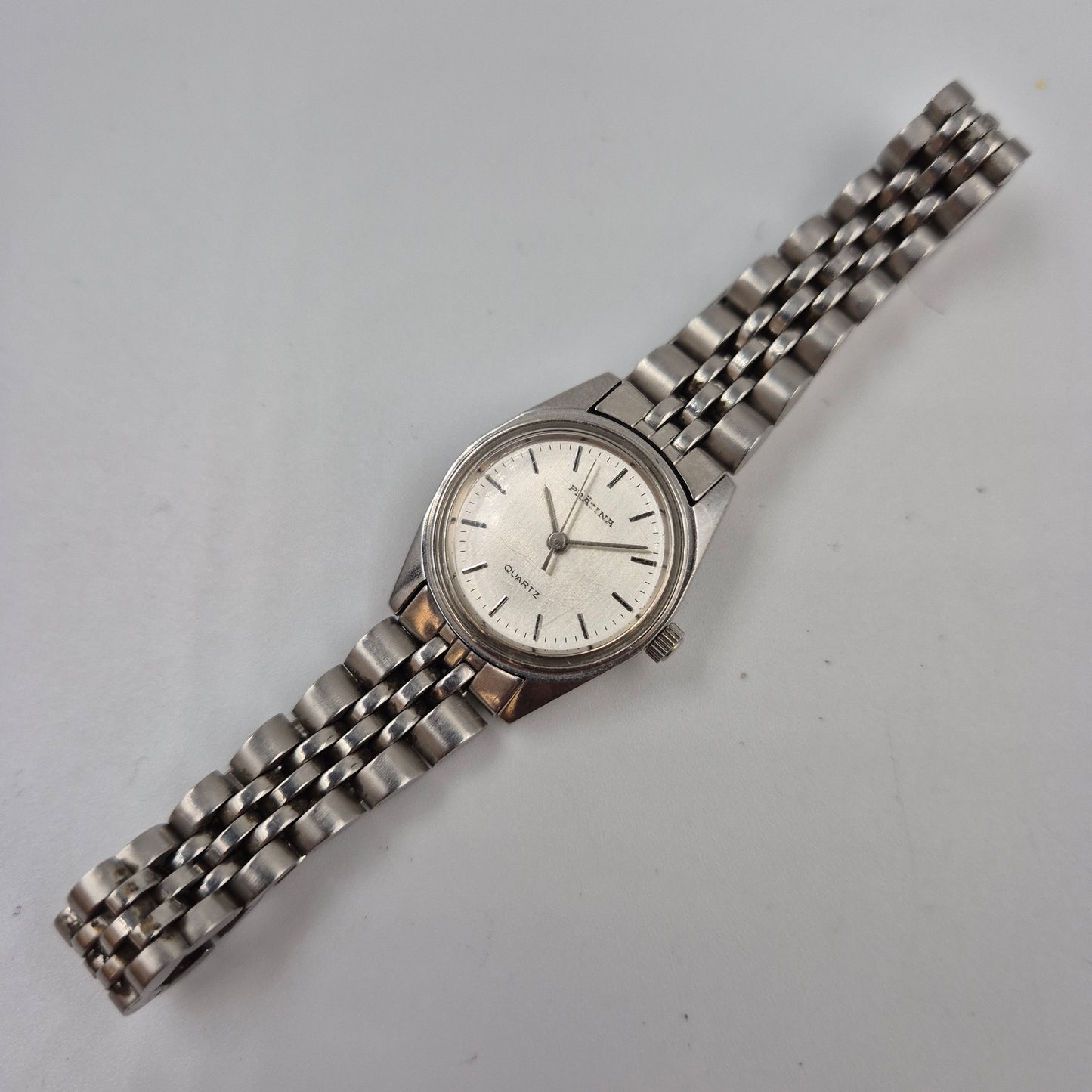 Klassische Prätina Damen Uhr – Zeitloses Edelstahl Design