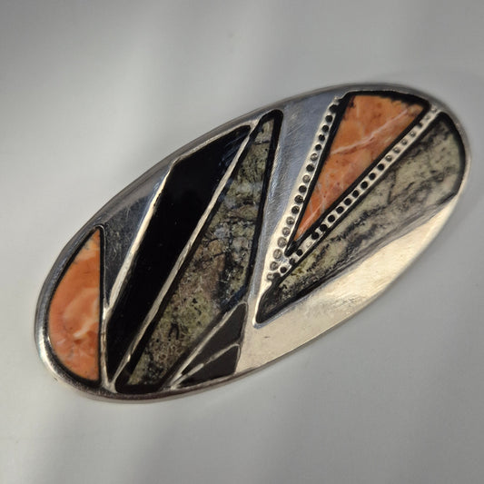 Klassische Vintage Brosche – Geometrisches Design mit Inlays