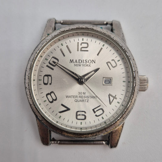 Klassische Madison New York Herren Uhr – Silbernes Zifferblatt
