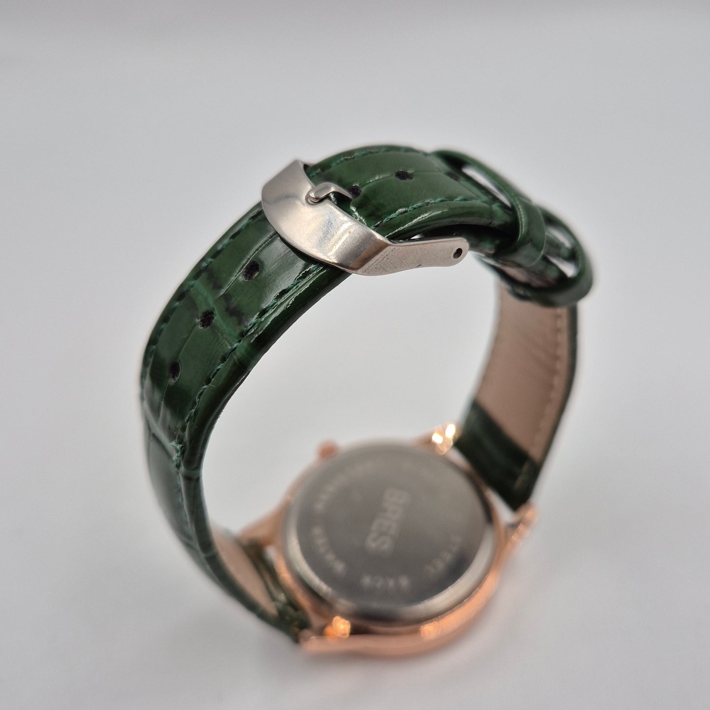 Elegante BRES Damen Uhr – Stilvolles Grün mit funkelndem Besatz