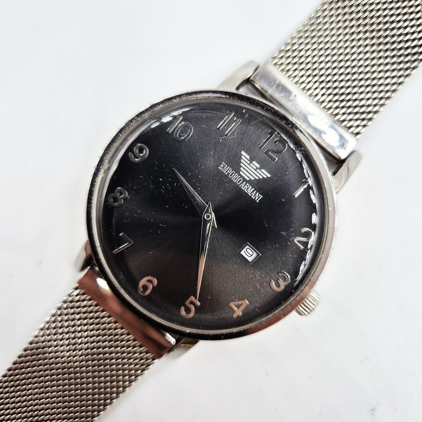 Stilvolle Emporio Armani Herren Uhr – Klassisch in Silber & Schwarz