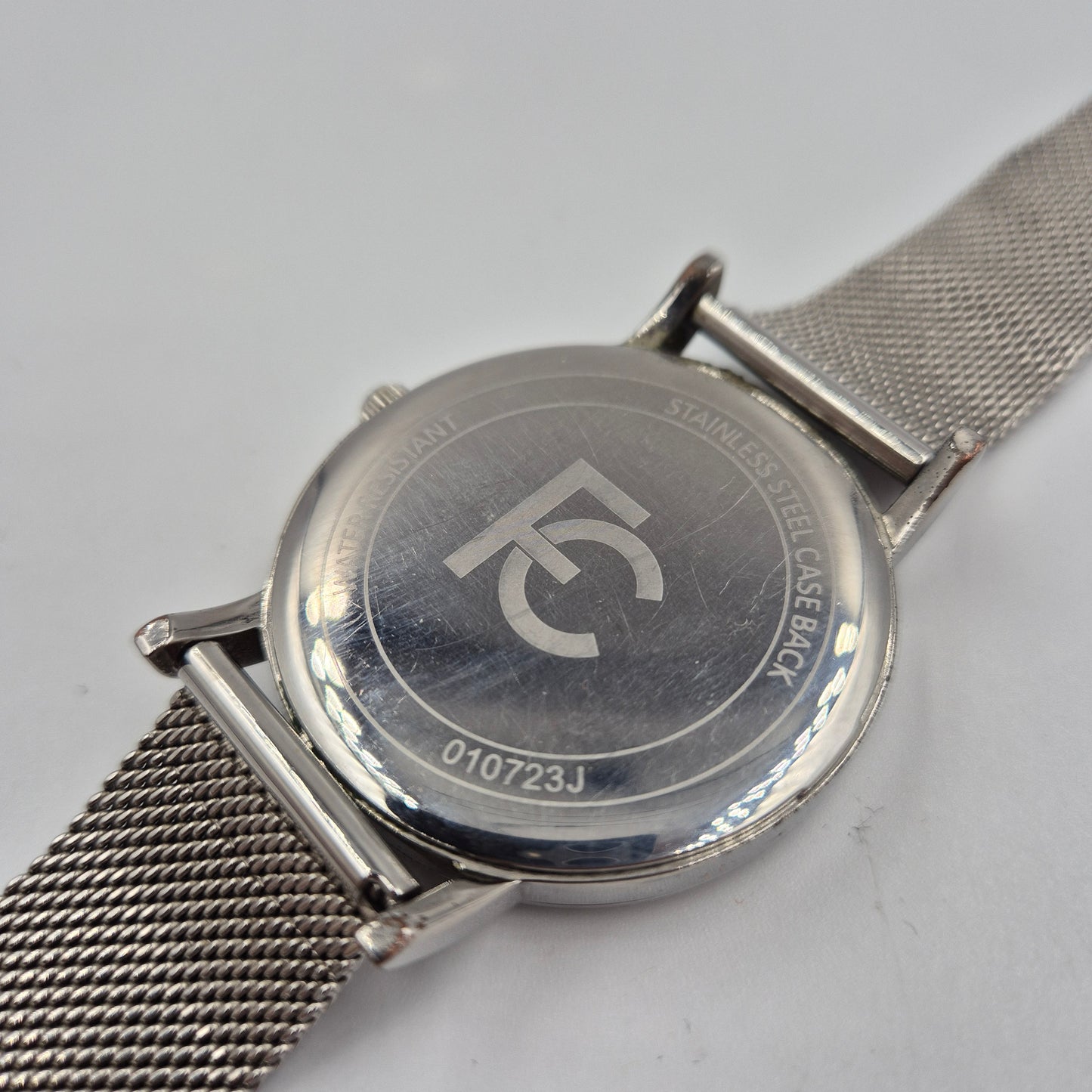 Stilvolle Emporio Armani Herren Uhr – Klassisch in Silber & Schwarz