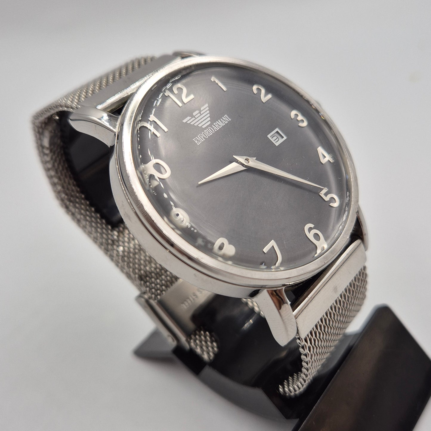 Stilvolle Emporio Armani Herren Uhr – Klassisch in Silber & Schwarz
