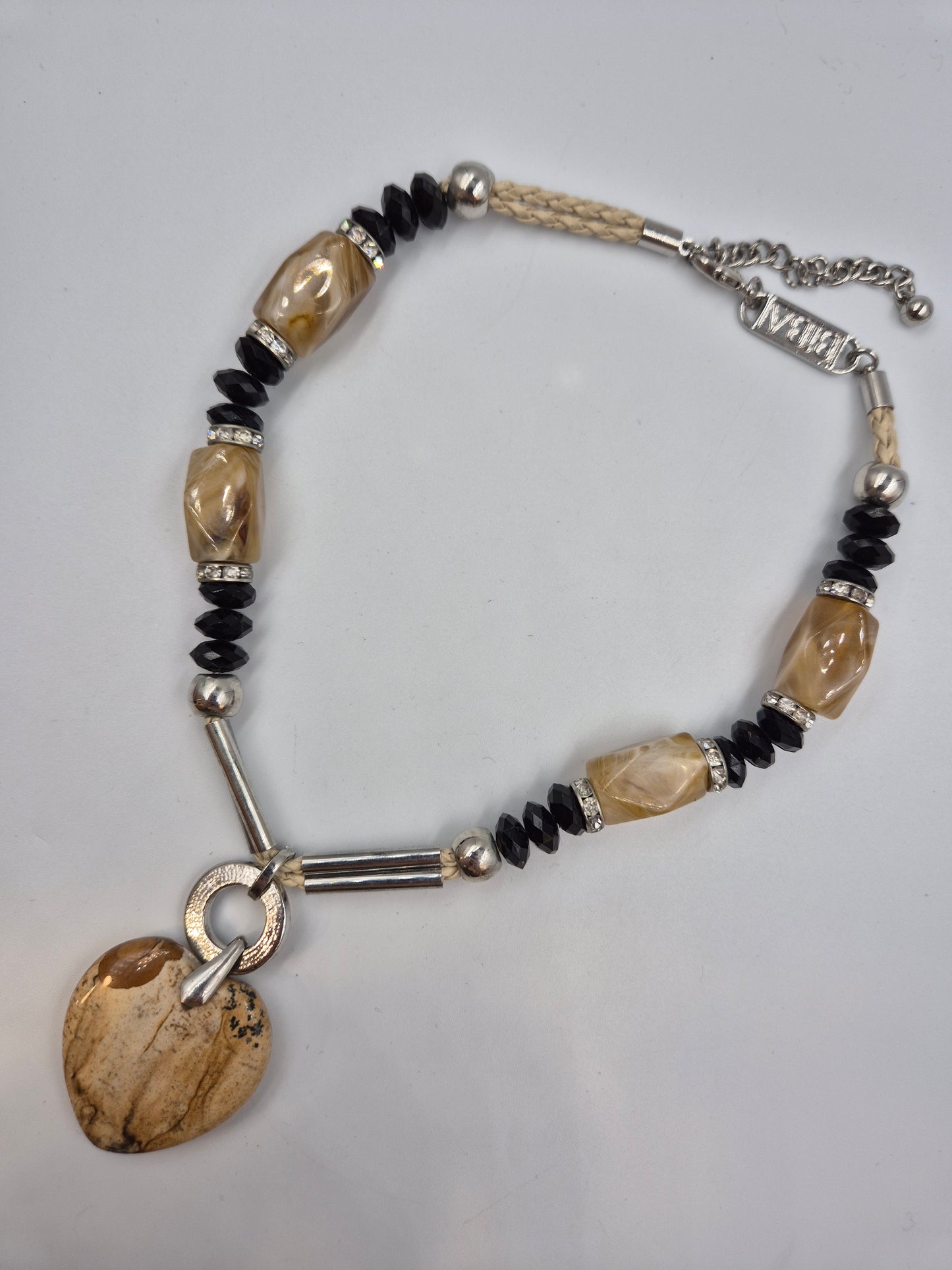 Elegante BIBA Damen Kette mit Herz Anhänger aus Naturstein