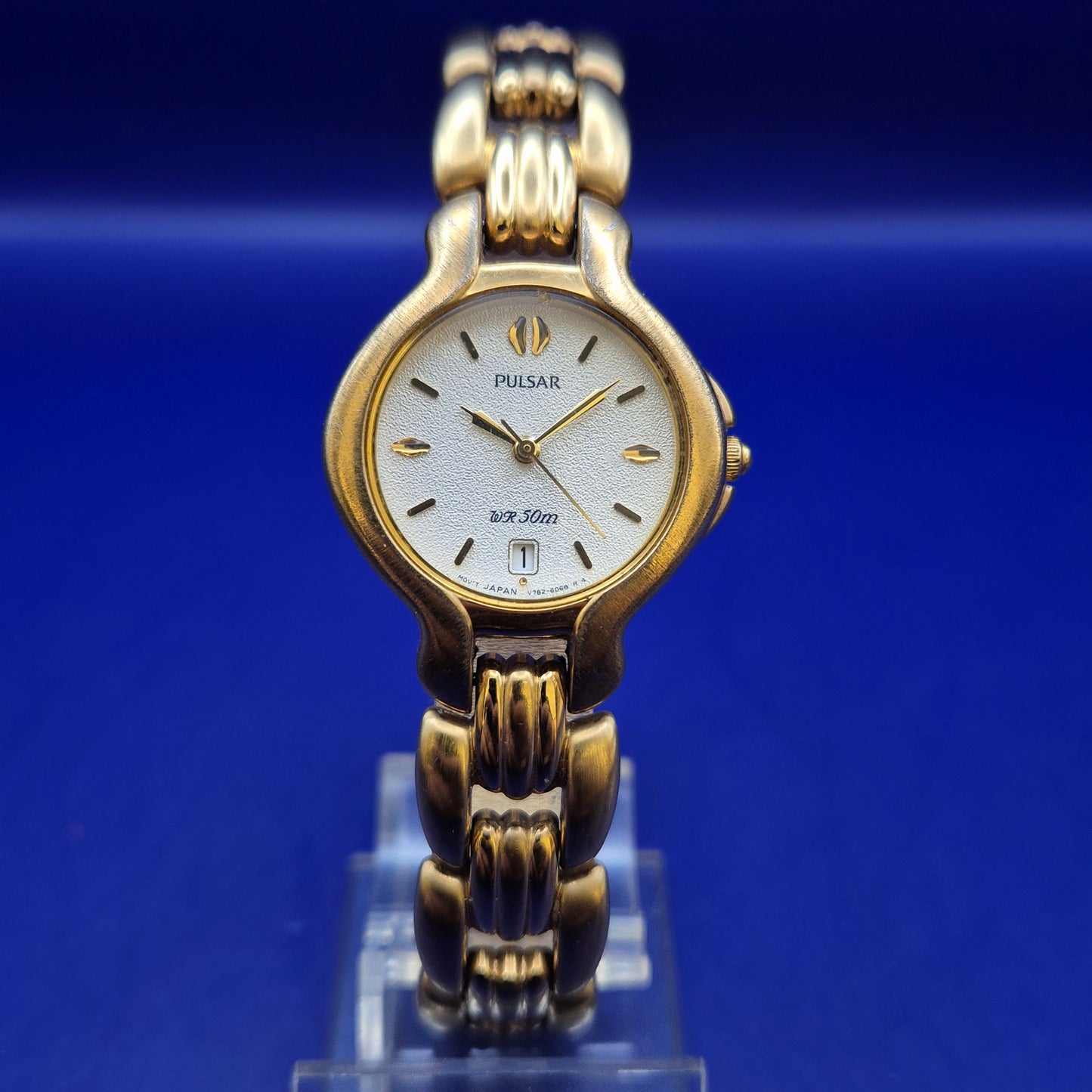 Elegante Pulsar Damen Uhr Gold – Klassisches Design mit Datumsanzeige