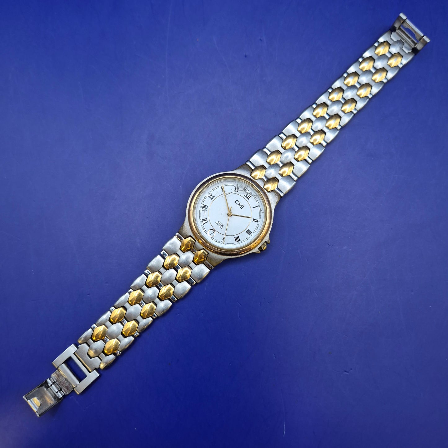Klassische CMI Herren Uhr Bicolor – Elegantes Design mit Defekt