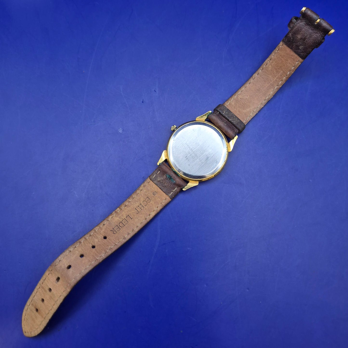 Klassische Breil Swiss Made Herren Uhr – Vintage Look mit Datumsanzeige
