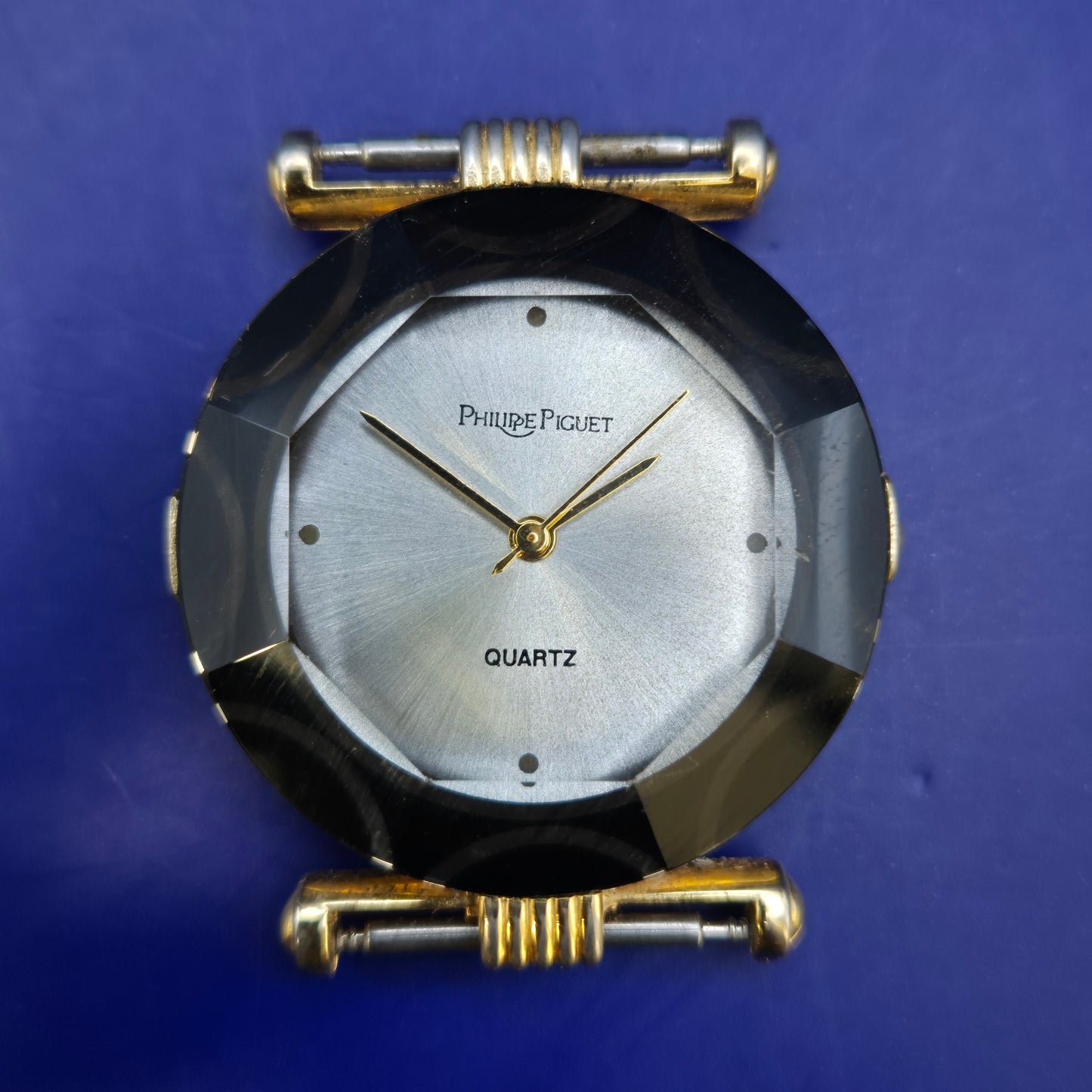 Extravagante Philippe Piguet Damen Uhr – Elegantes Facetten-Design