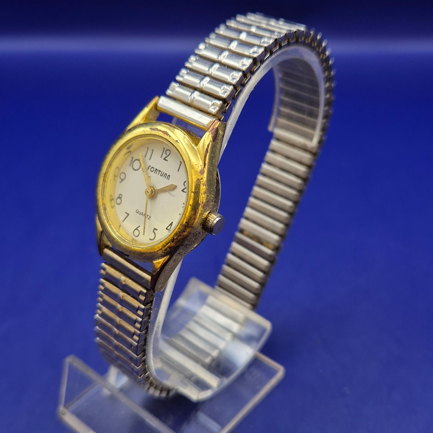 Klassische Fortuna Damen Uhr – Goldener Vintage-Stil mit Zugband