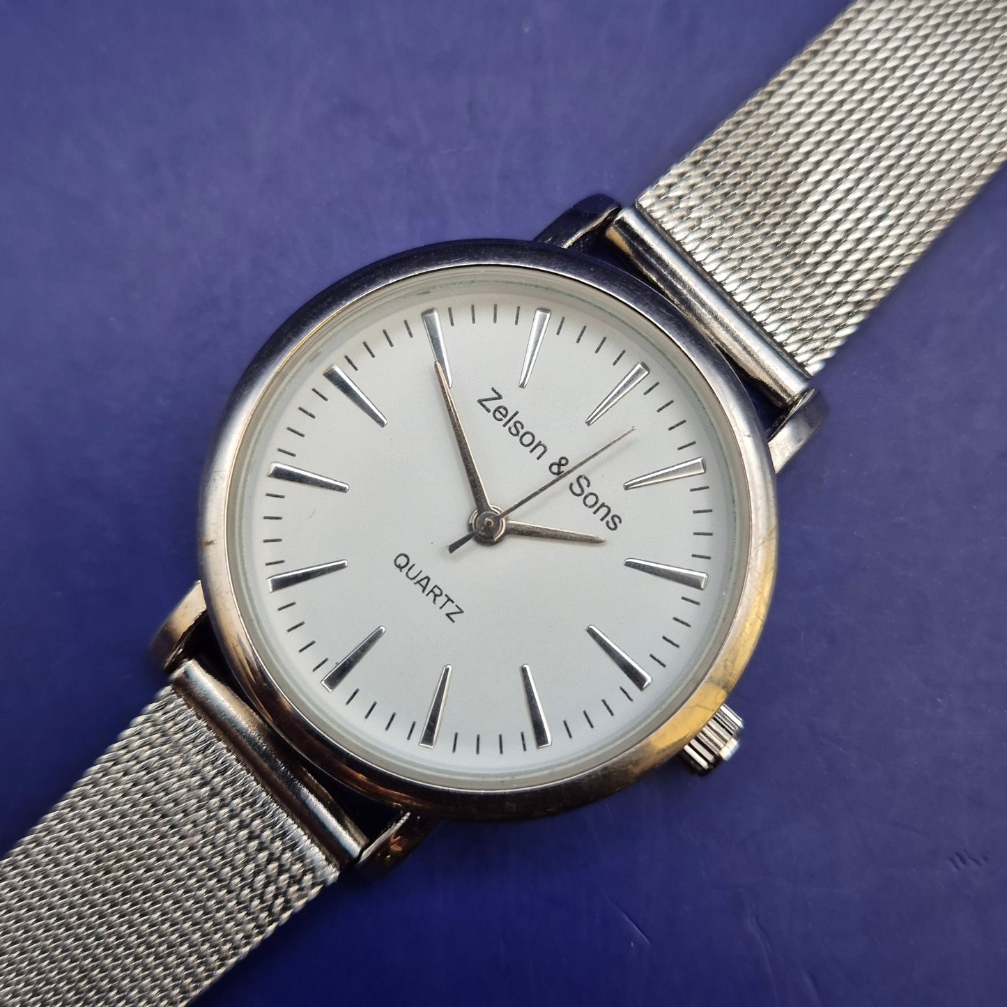 Klassische Zelson & Sons Damen Uhr – Minimalistisches Silber-Design