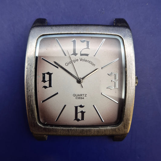 Giorgie Valentian Herren Uhr – Markantes Design mit Vintage-Charme