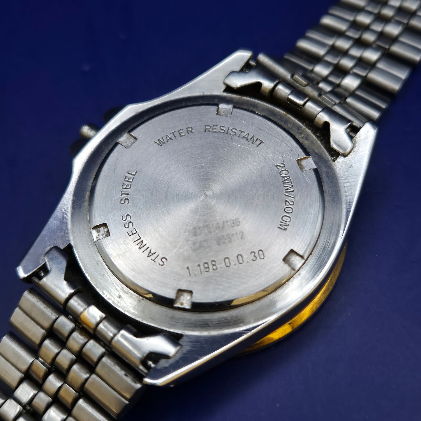 Klassische Dugena Herren Uhr – Sportliches Design mit Pepsi-Lünette