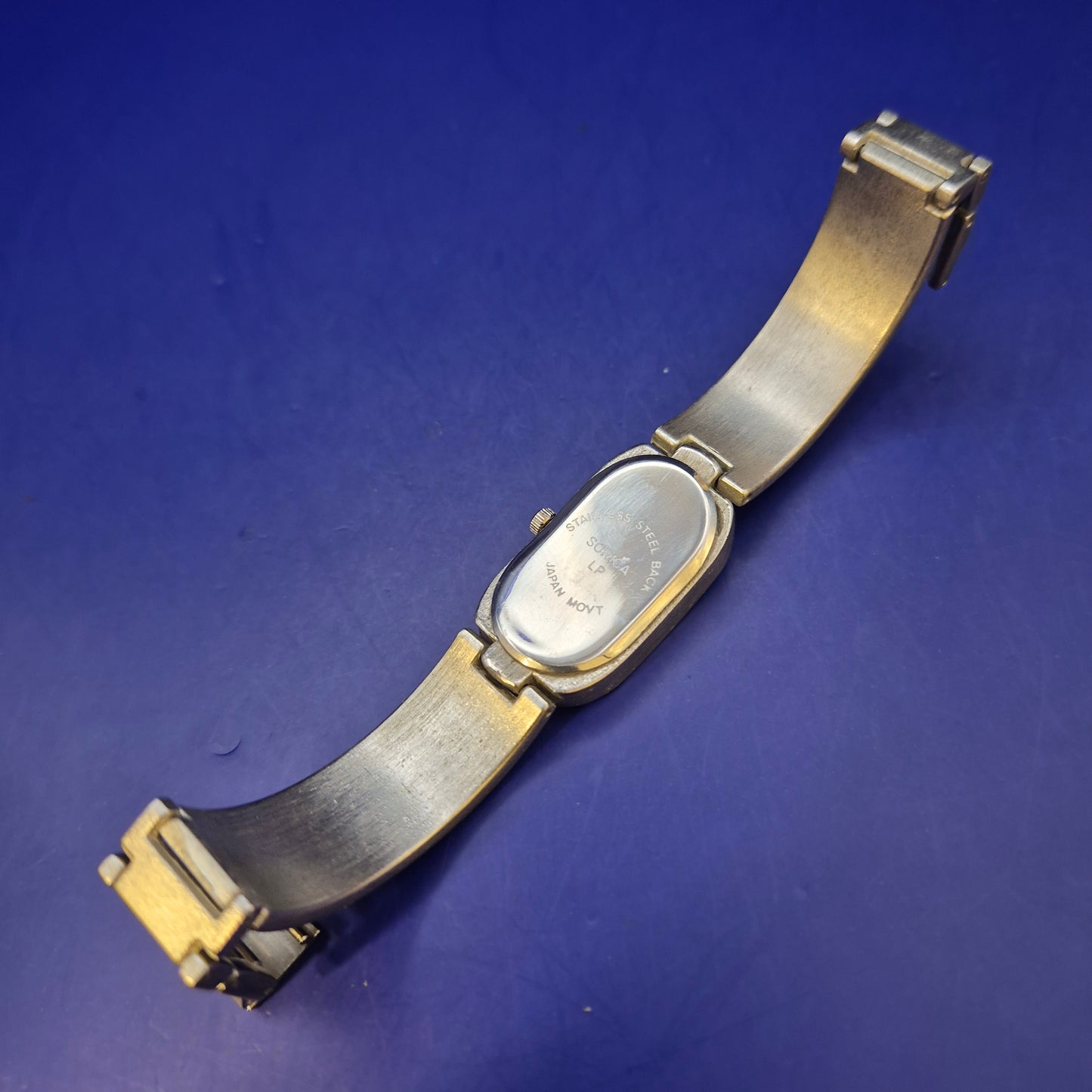 Elegante Sonica LP Damen Uhr – Ovales Design im Vintage-Stil