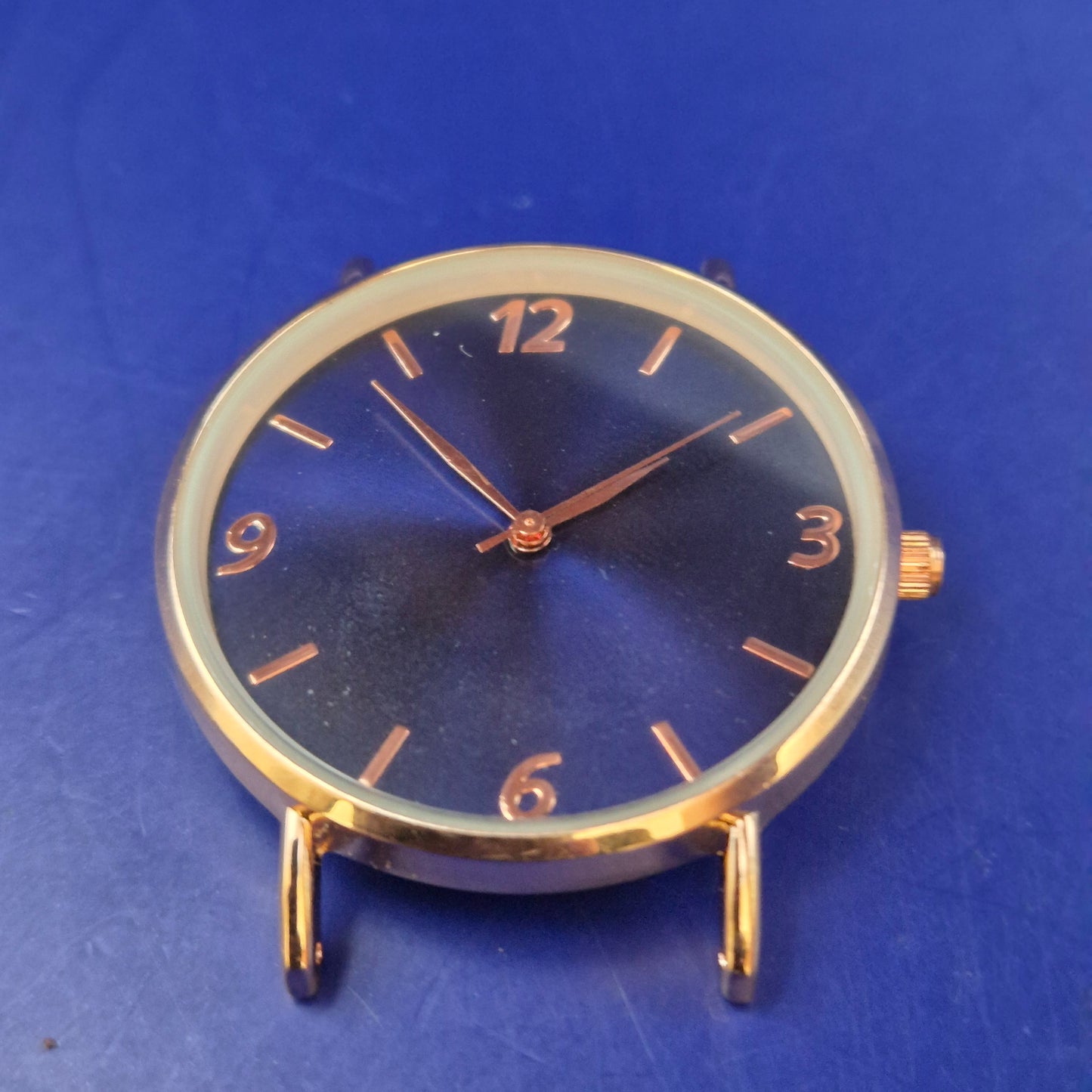 Elegante LDADPR Damen Uhr Gehäuse – Minimalistisches Design in Roségold