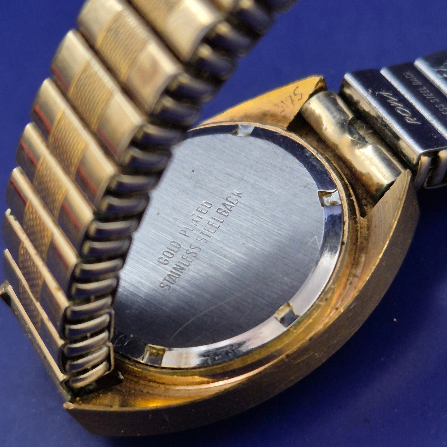 Klassische Exita Damen Uhr – Vergoldetes Vintage Design mit Fixo-Flex Band