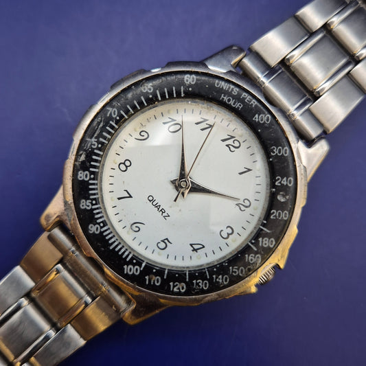 Robuste Sportliche Herren Uhr mit Tachymeter Lünette – Klassischer Stil