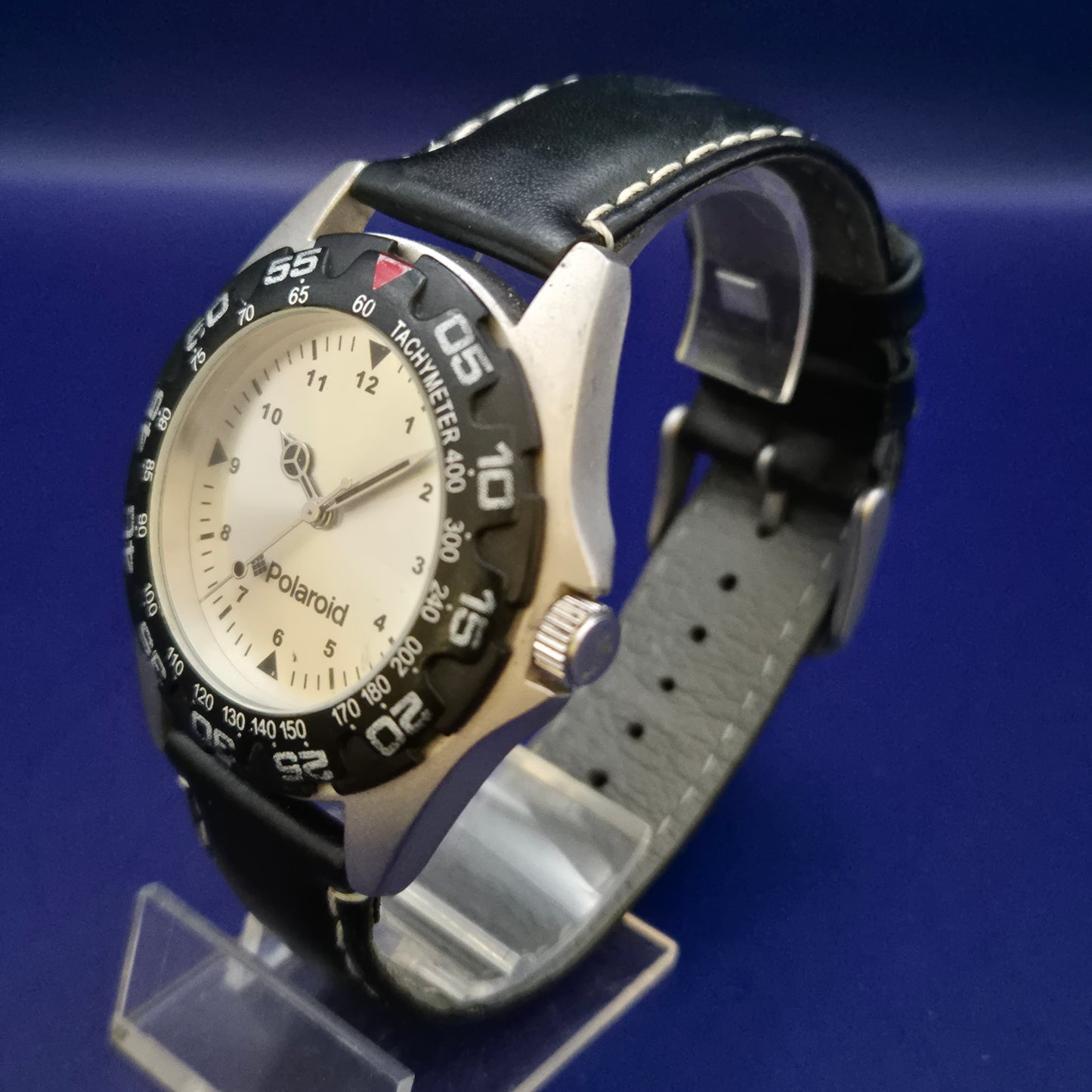 Robuste Polaroid Herren Uhr – Sportliches Design mit Tachymeter