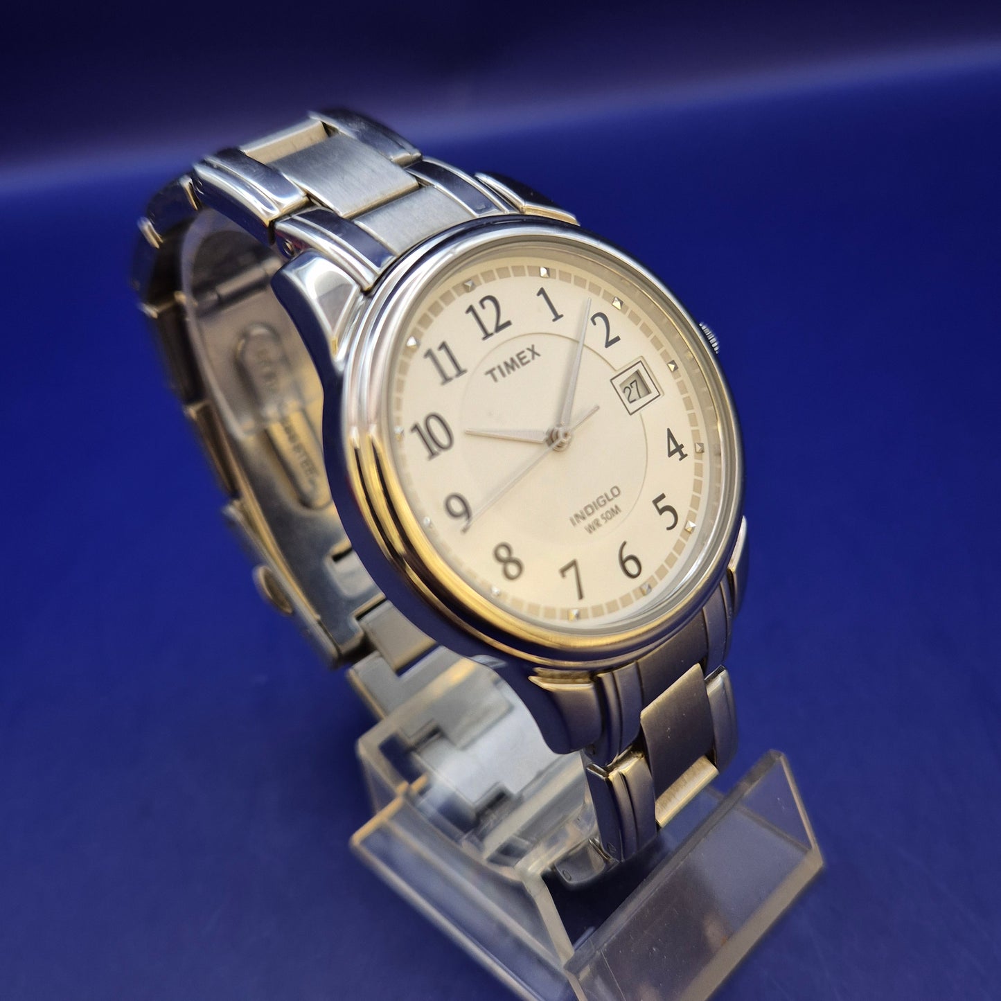 Klassische Timex Herren Uhr – Zeitloses Design mit Indiglo Funktion