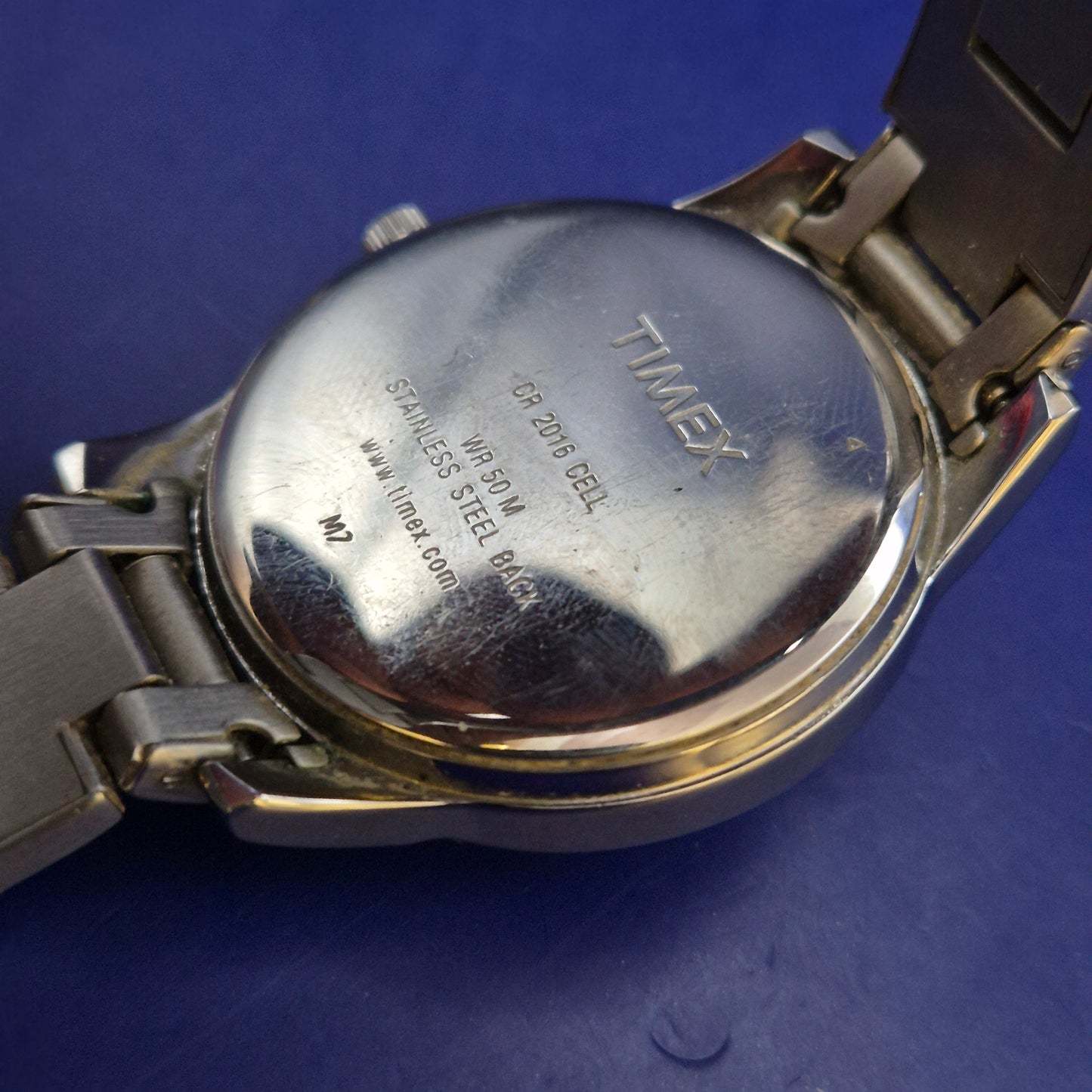 Klassische Timex Herren Uhr – Zeitloses Design mit Indiglo Funktion