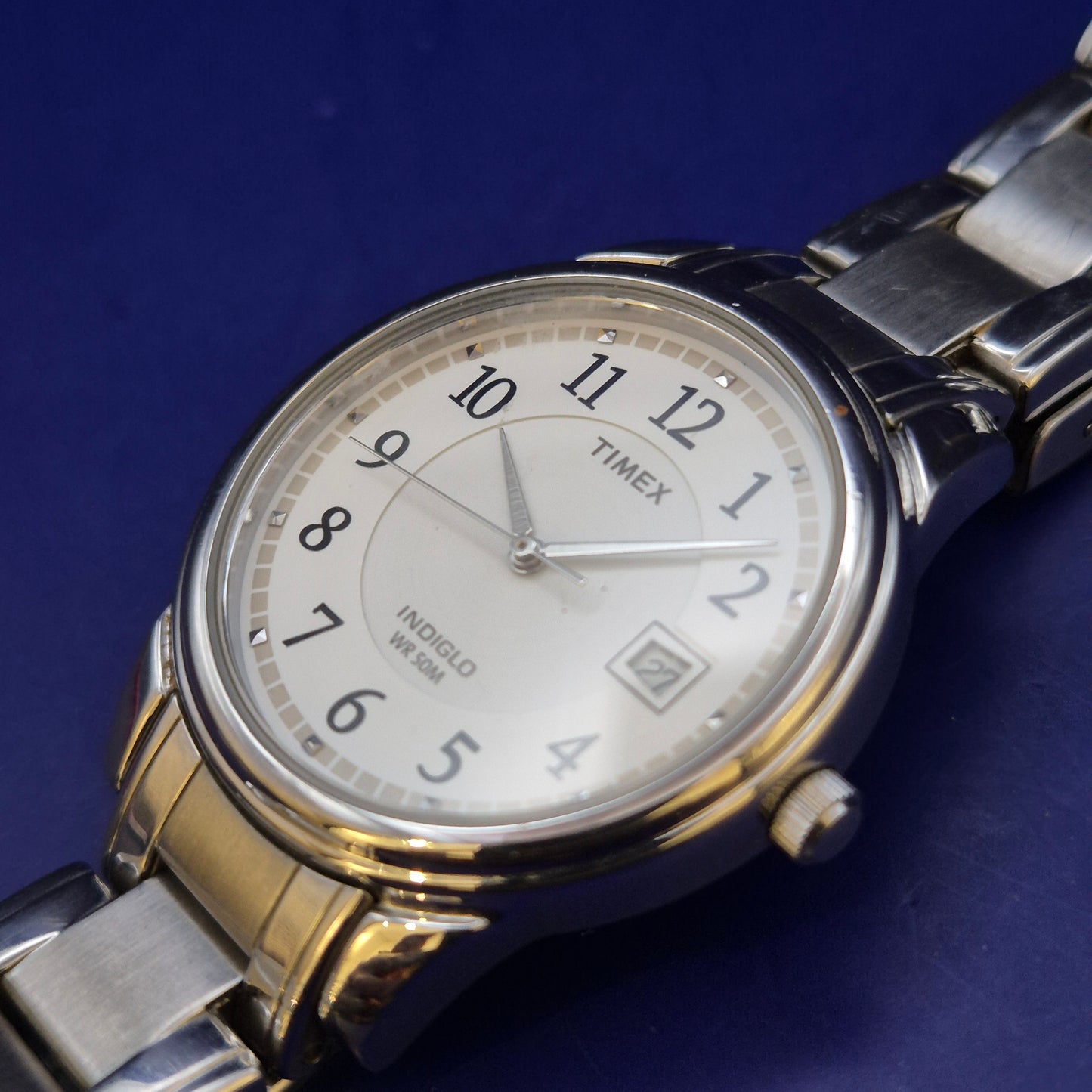 Klassische Timex Herren Uhr – Zeitloses Design mit Indiglo Funktion