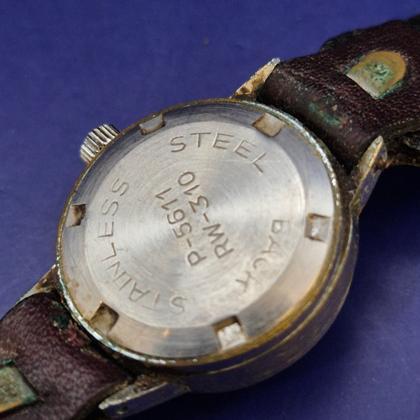 Klassische Piratron Damen Uhr – Vintage Design aus West Germany