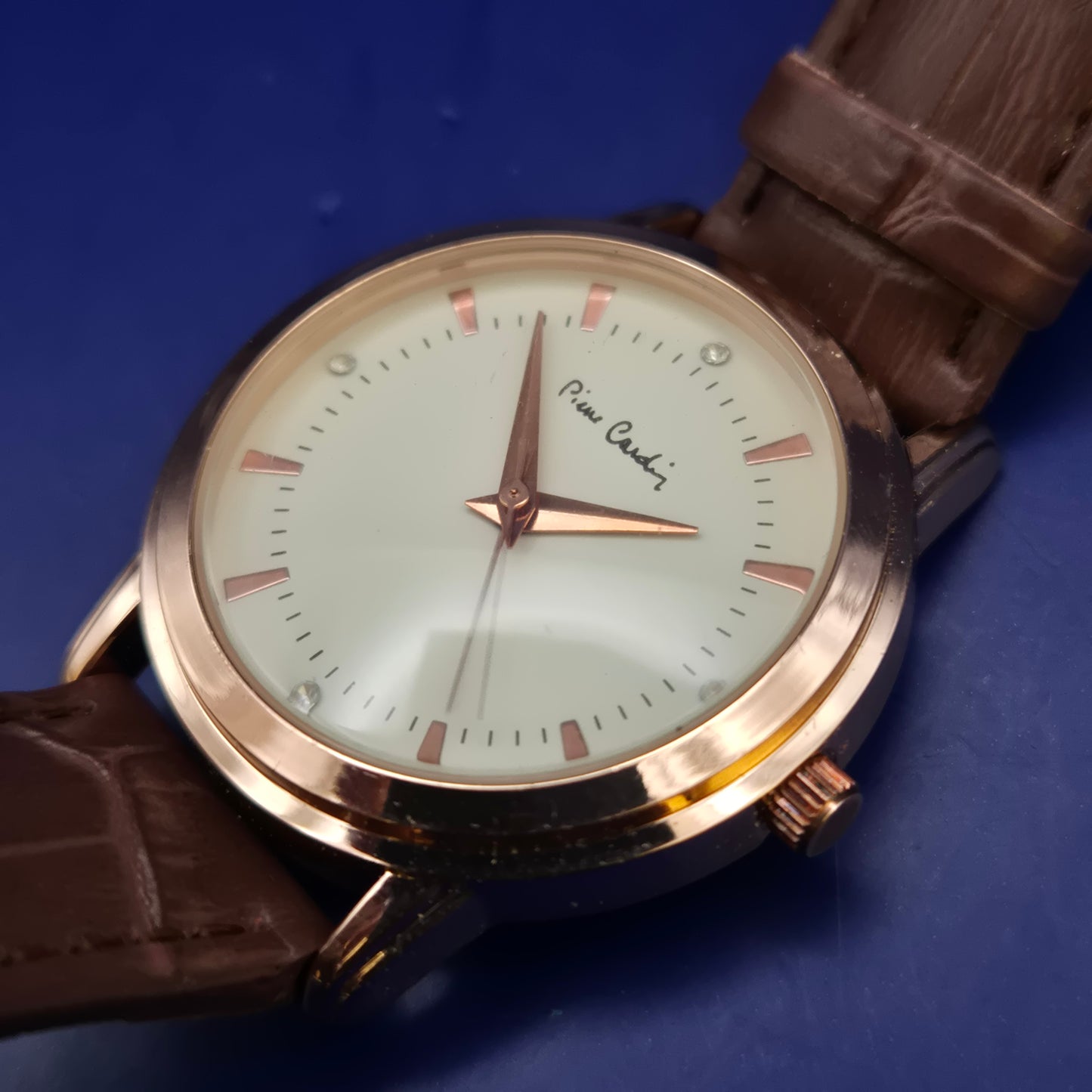 Elegante Pierre Cardin Herren Uhr – Klassischer Look mit Lederarmband