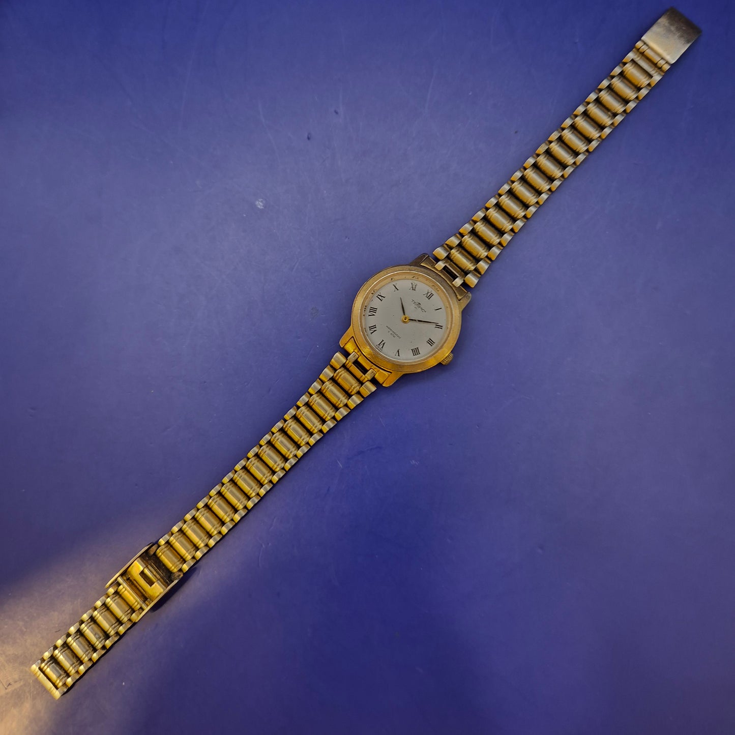 Elegante Tempic Damen Uhr – Klassischer Stil mit Römischen Ziffern
