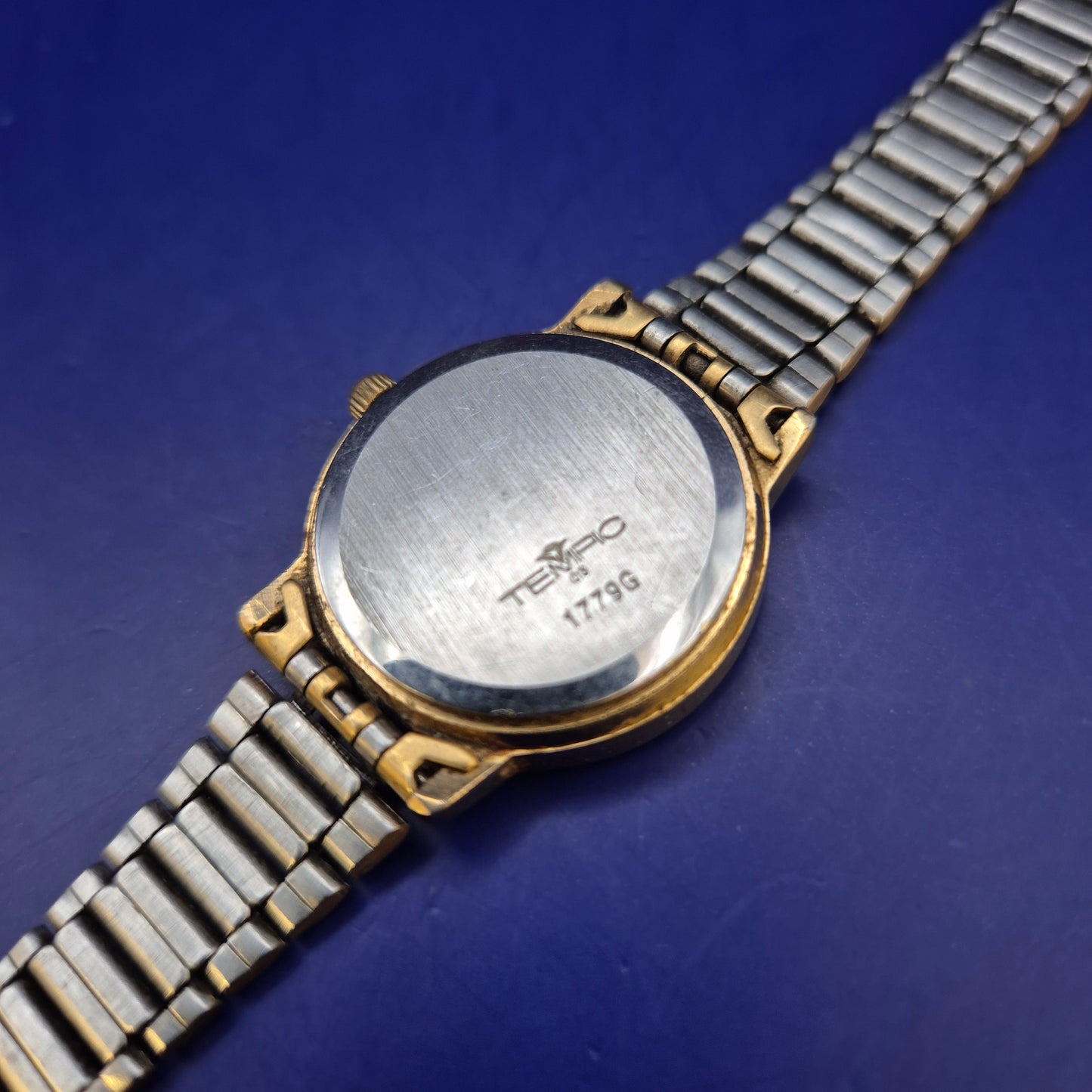 Elegante Tempic Damen Uhr – Klassischer Stil mit Römischen Ziffern