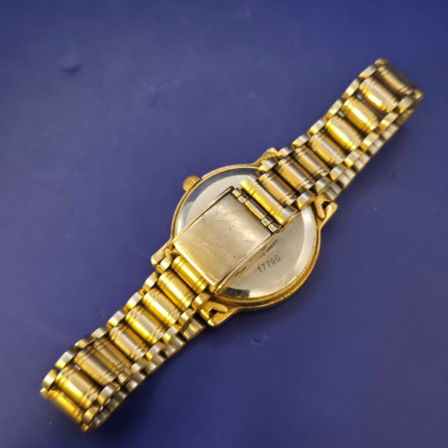Elegante Tempic Damen Uhr – Klassischer Stil mit Römischen Ziffern