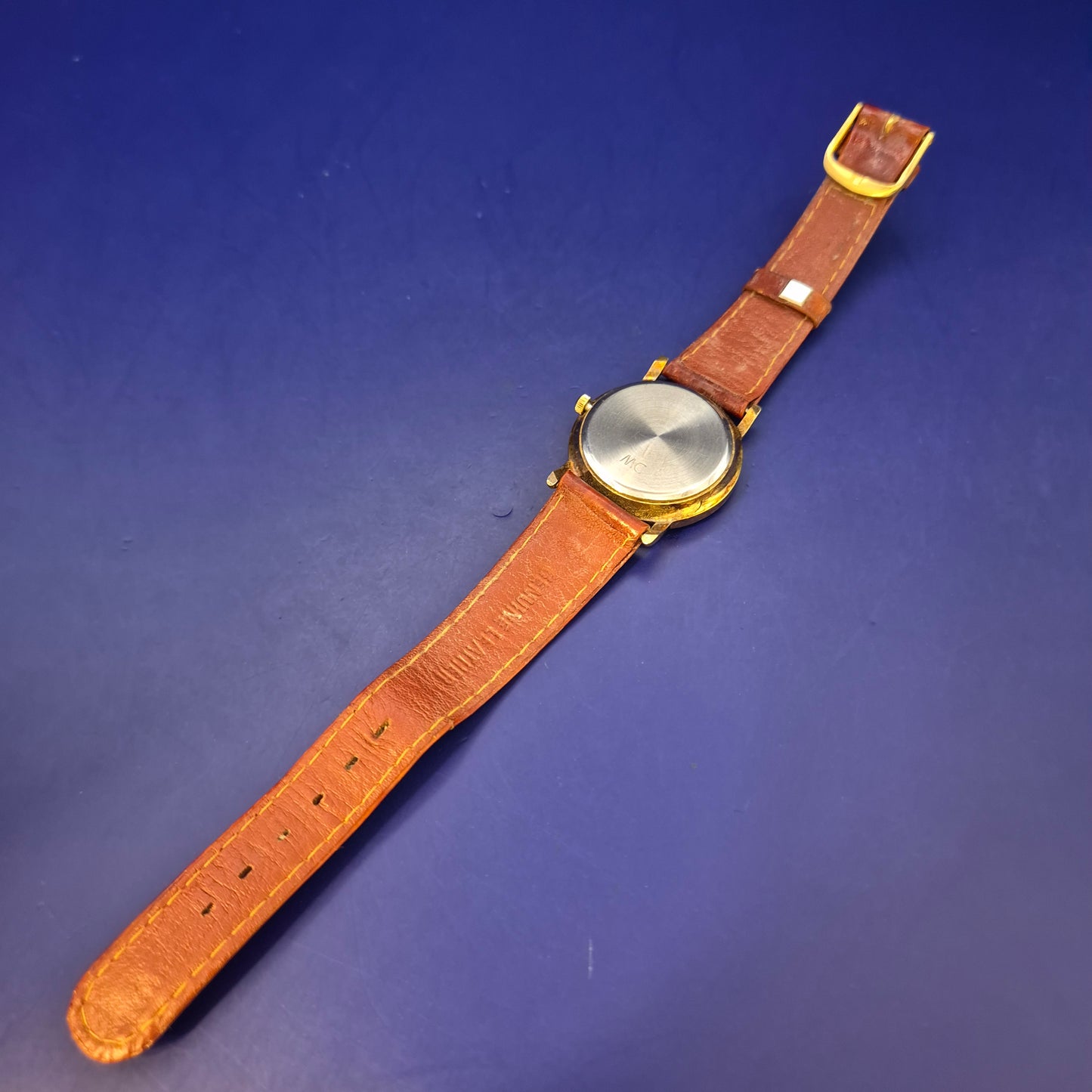 Klassische MC Damen Uhr – Elegantes Vintage Design mit Römischen Zahlen