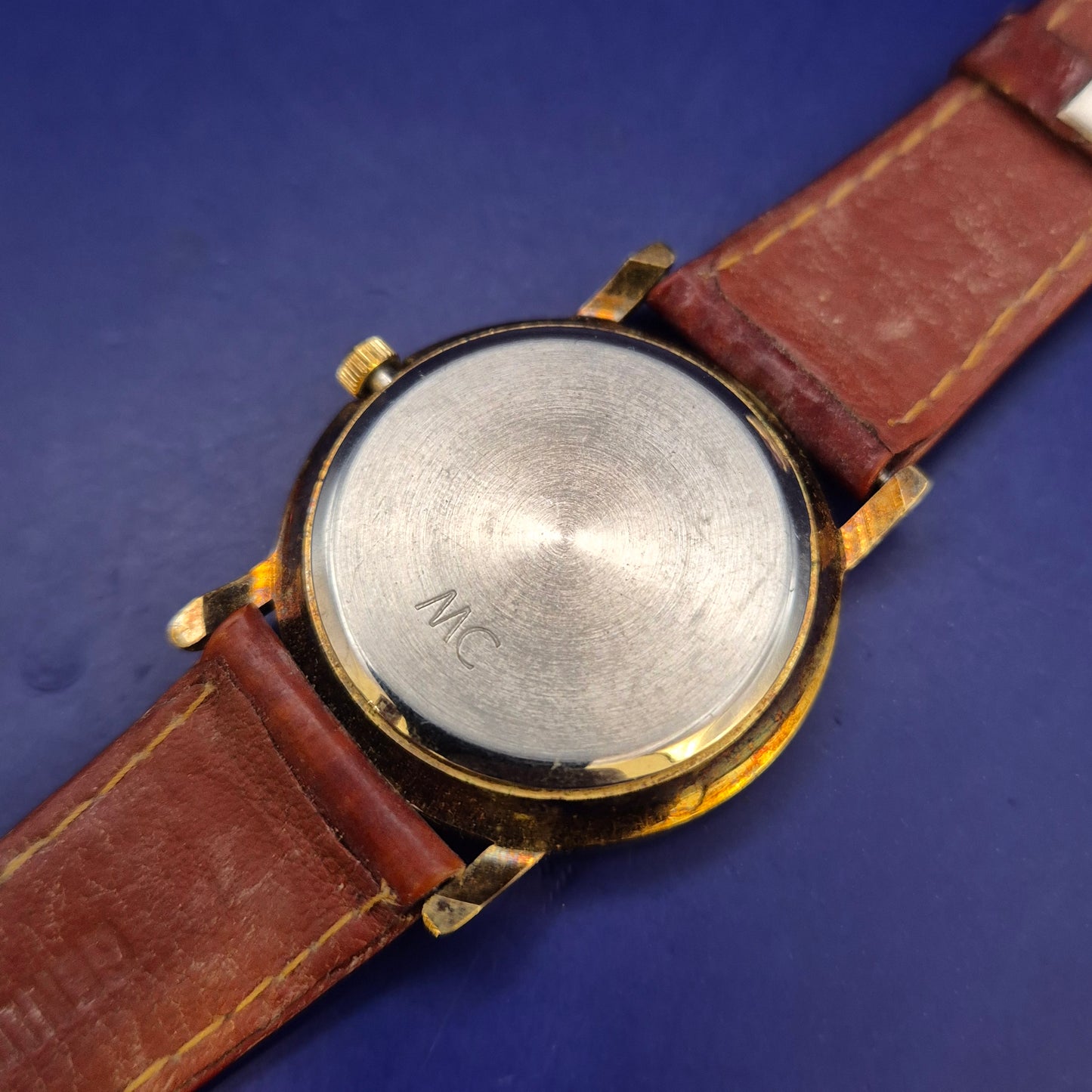 Klassische MC Damen Uhr – Elegantes Vintage Design mit Römischen Zahlen