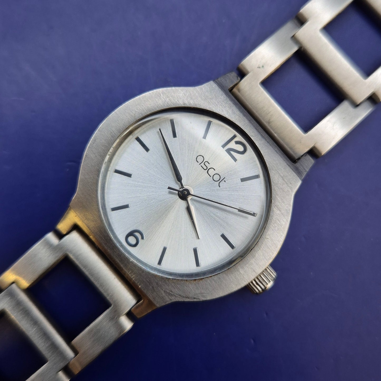 Klassische Ascot Damen Uhr – Elegantes Bicolor-Design mit Edelstahl