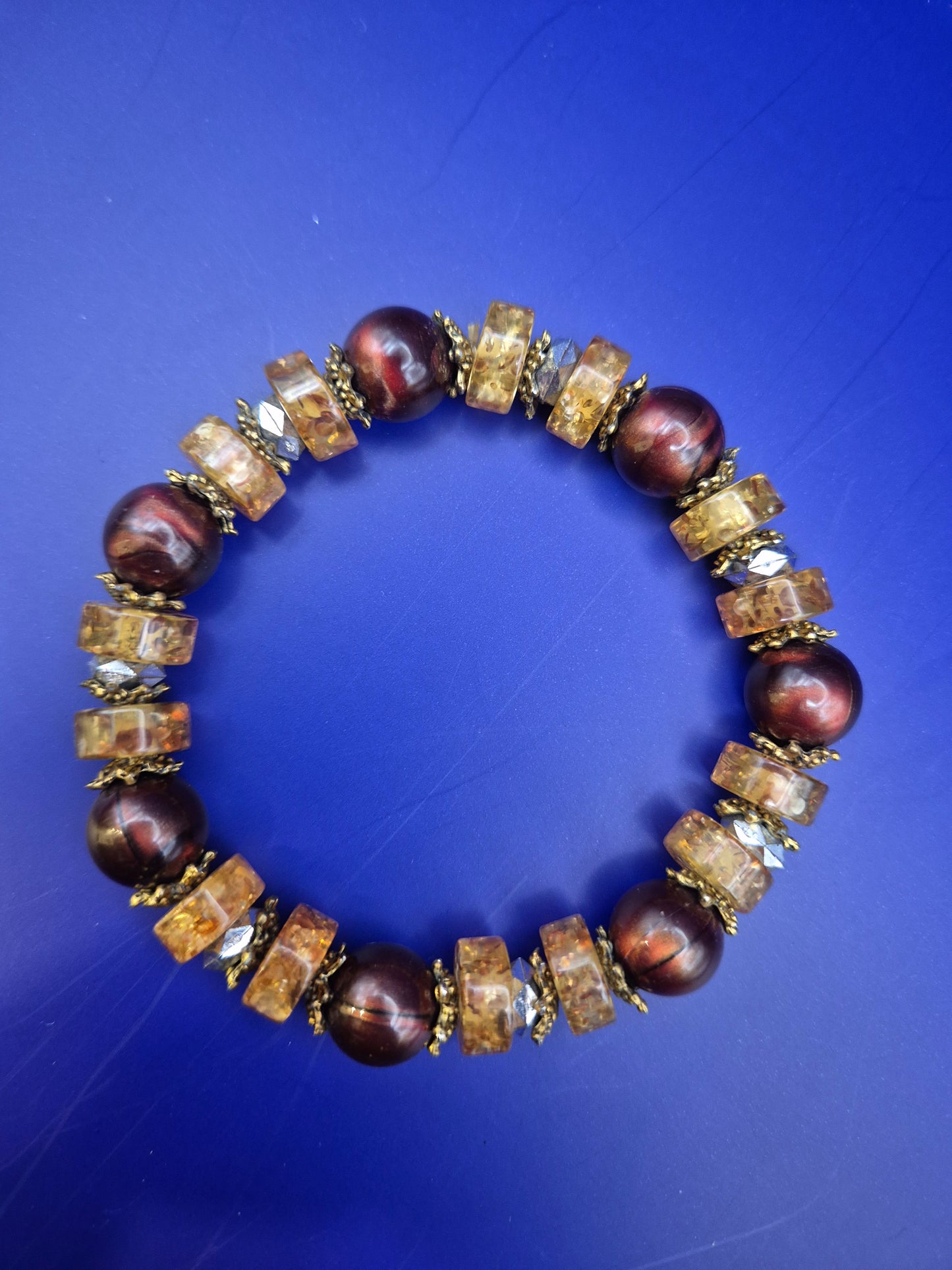 Stilvolles Perlen Armband in Braun und Amber – Eleganter Vintage Look