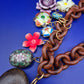 Vintage Charm Statement Damen Uhr Kette – Herz Anhänger & Blumen Charms