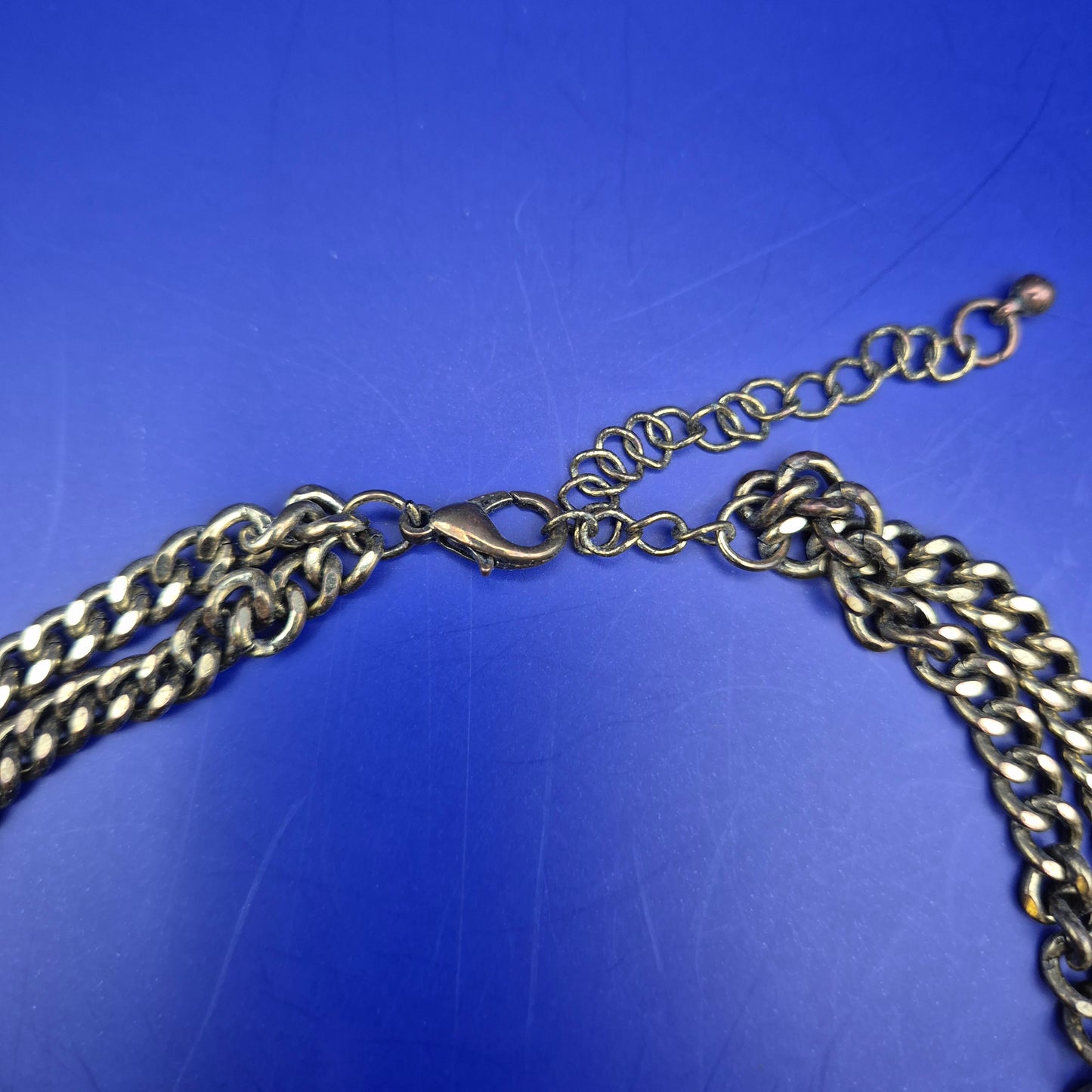 Statement Kette in Gold-Optik mit Strass & Steinen – Boho Chic Damen Kette