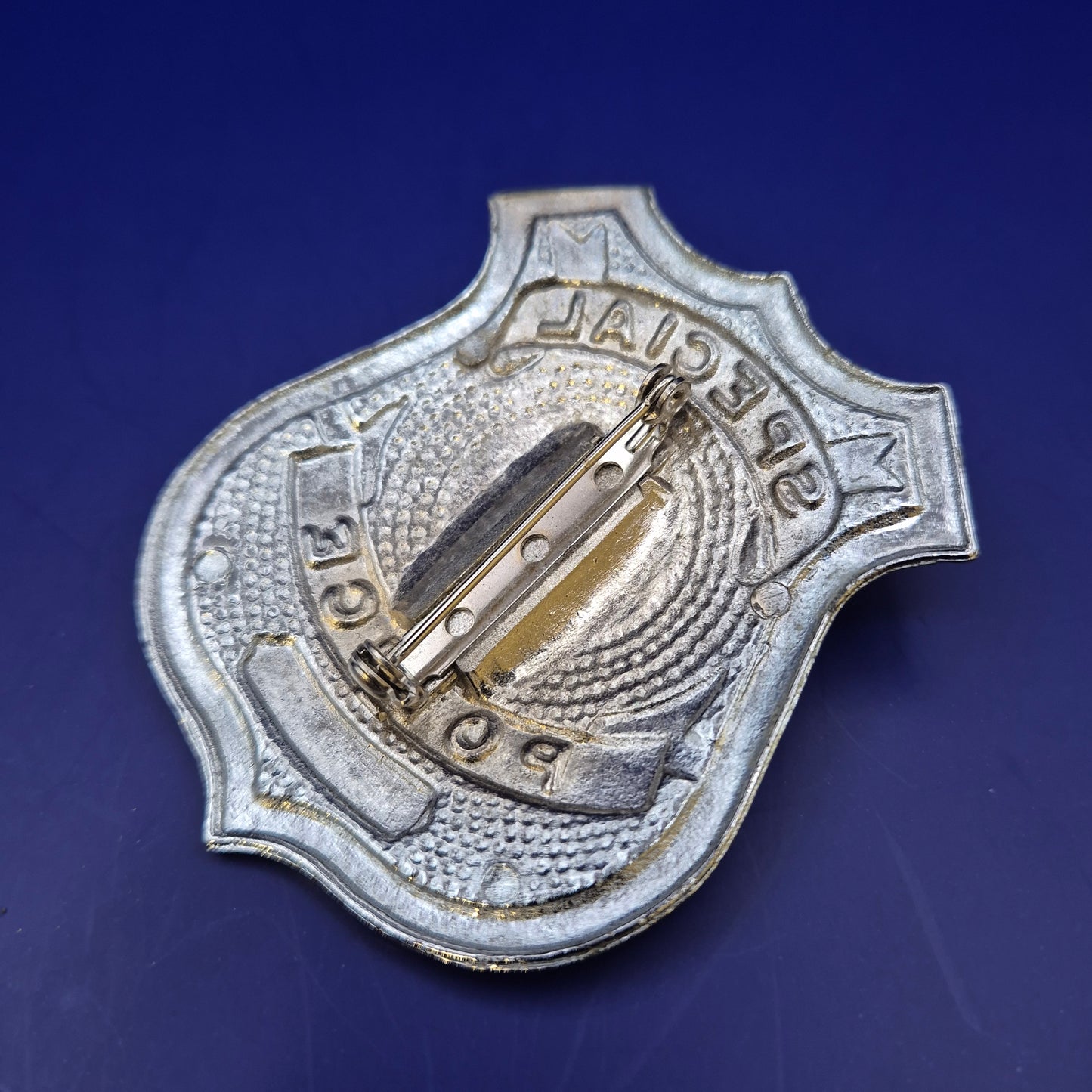 Klassische Special Police Brosche – Silberfarbenes Abzeichen mit Stern