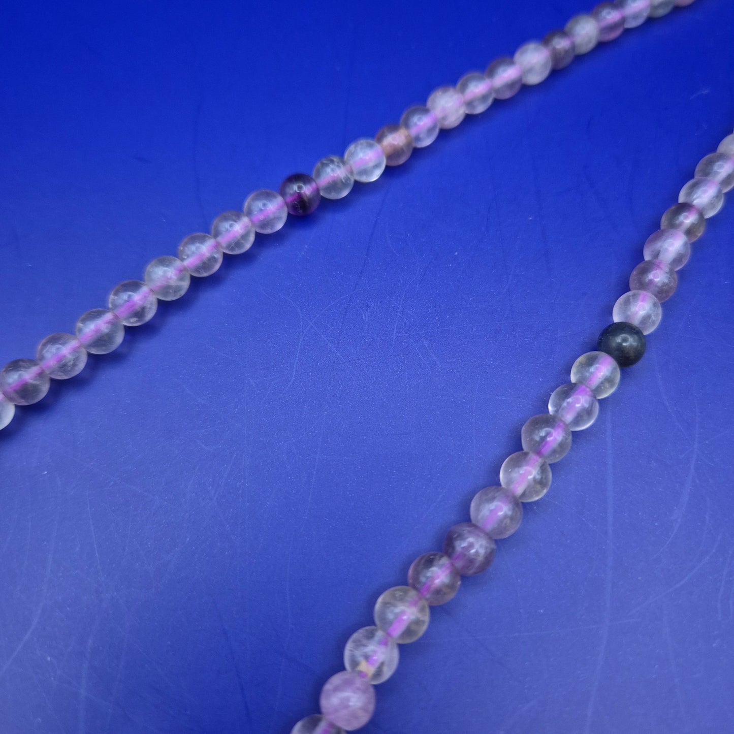 Elegante Fluorit Damen Kette – Sanfte Violetttöne für jeden Anlass