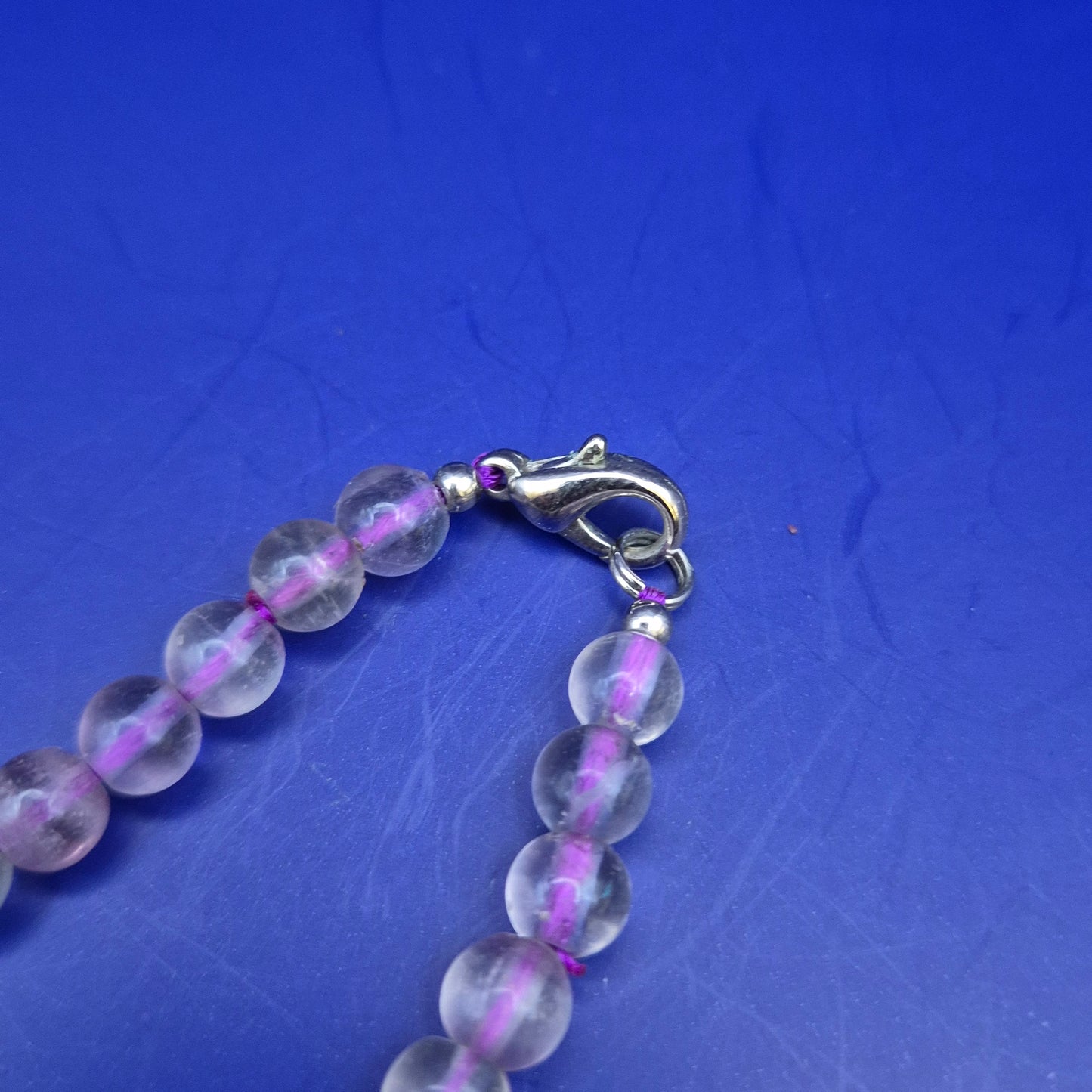 Elegante Fluorit Damen Kette – Sanfte Violetttöne für jeden Anlass