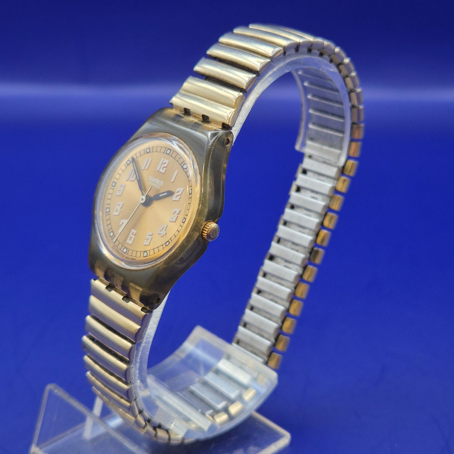 Vintage Swatch Damen Uhr – Klassisches Design mit Flex-Armband