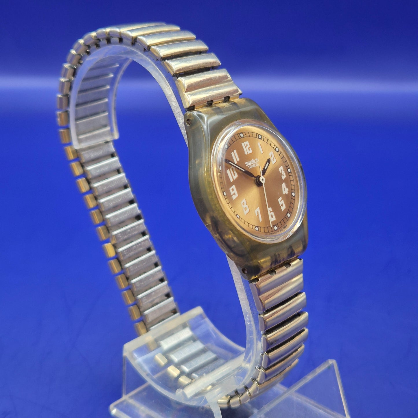 Vintage Swatch Damen Uhr – Klassisches Design mit Flex-Armband