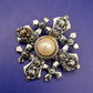 Elegante Brosche im Jerusalemkreuz-Design – Vintage Stil mit Perle