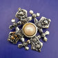 Elegante Brosche im Jerusalemkreuz-Design – Vintage Stil mit Perle