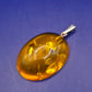 Edler Bernstein Anhänger in Ovaler Form – Eleganter Damen Schmuck