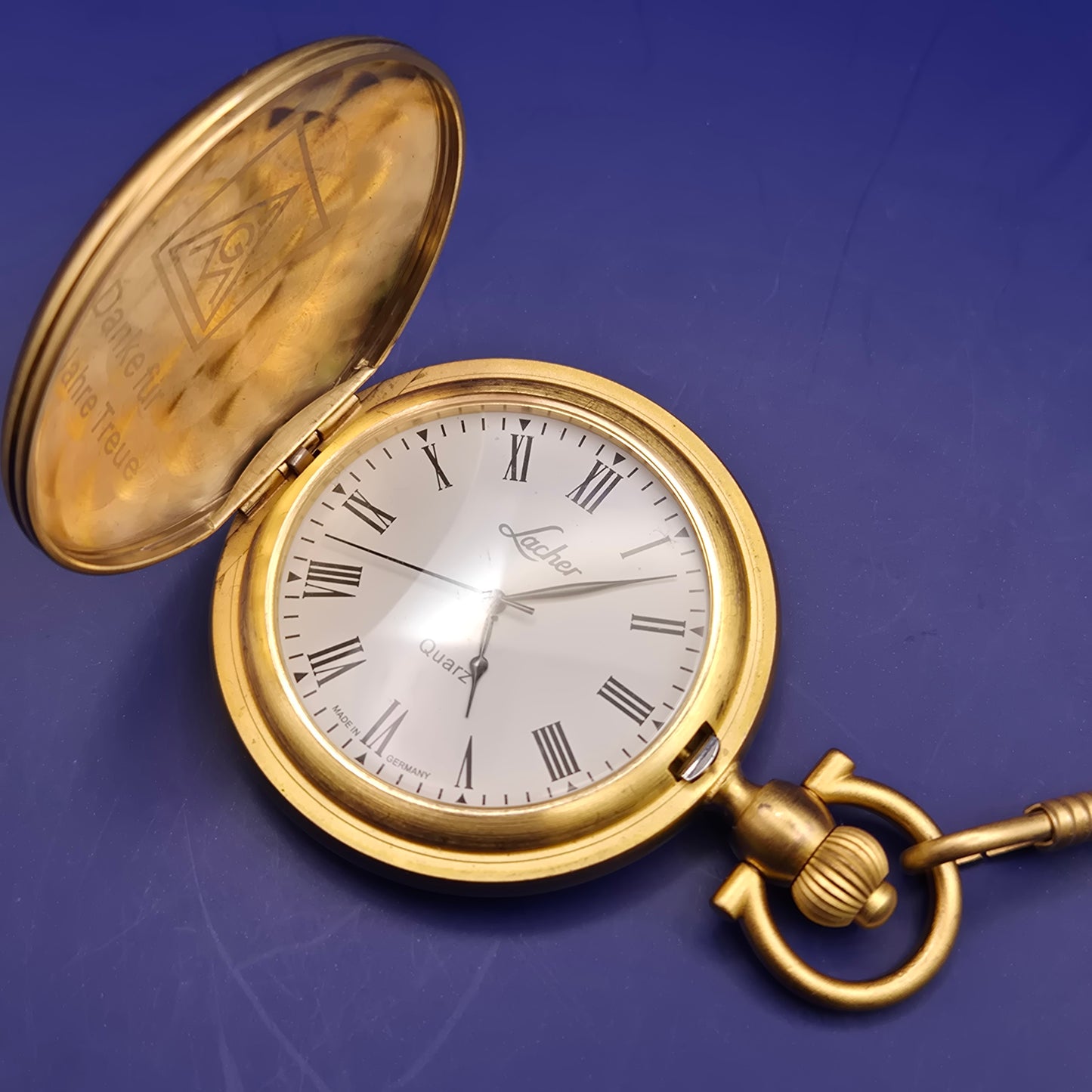 Edle Lacher Goldene Taschen Uhr – Klassisch mit Römischen Ziffern