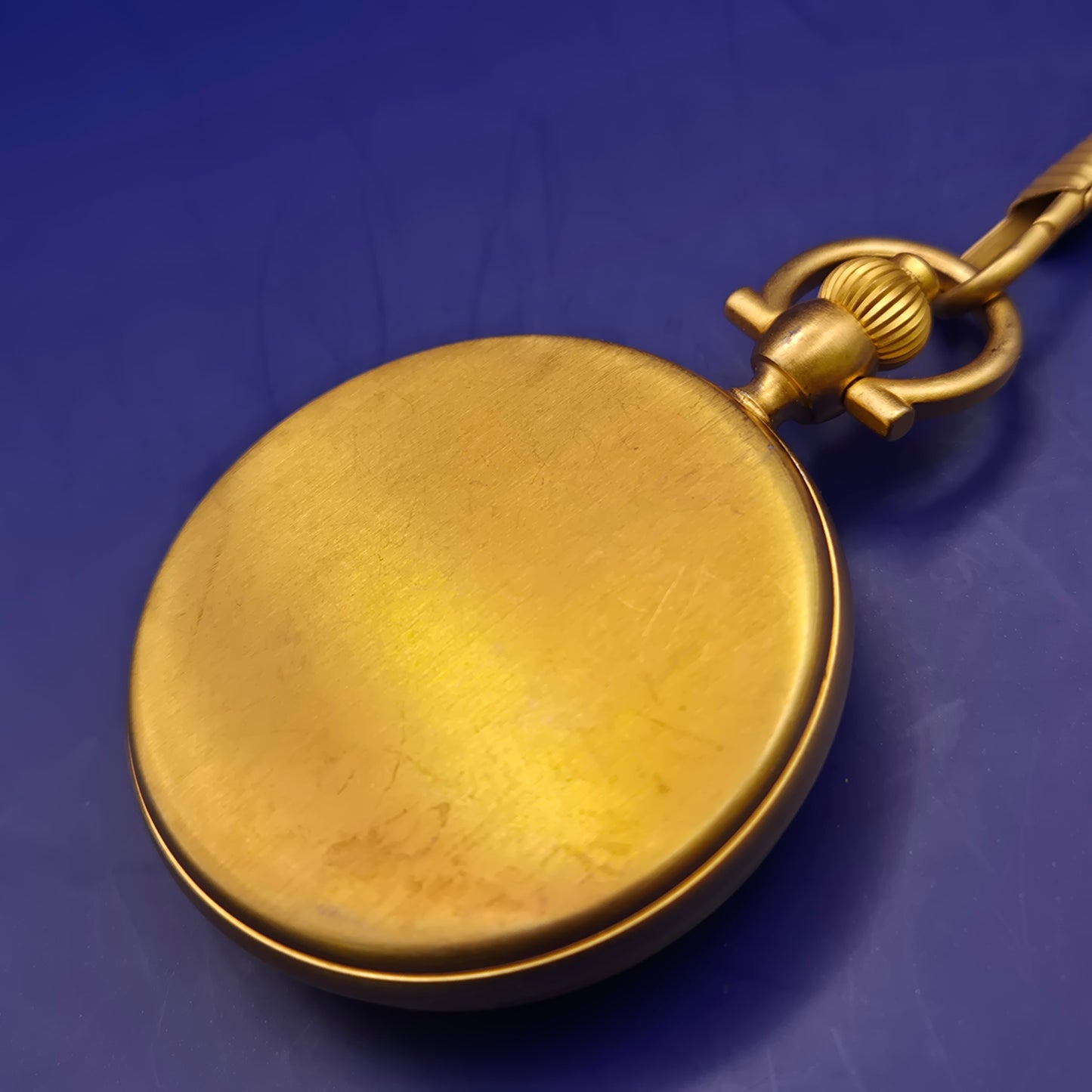 Edle Lacher Goldene Taschen Uhr – Klassisch mit Römischen Ziffern