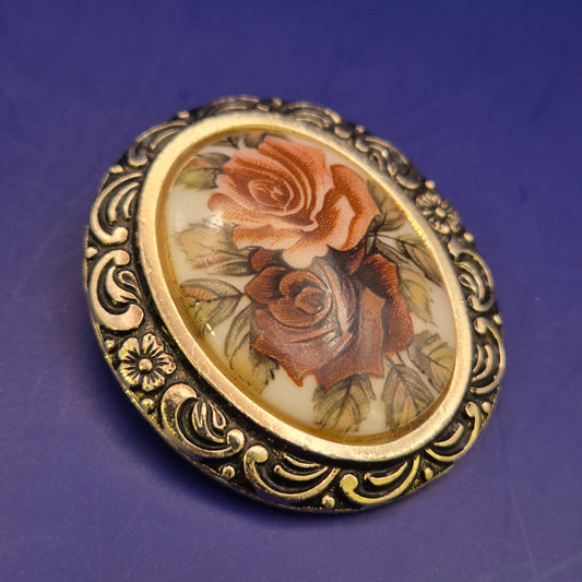 Elegante Vintage Brosche mit Rosenmotiv – Florales Design