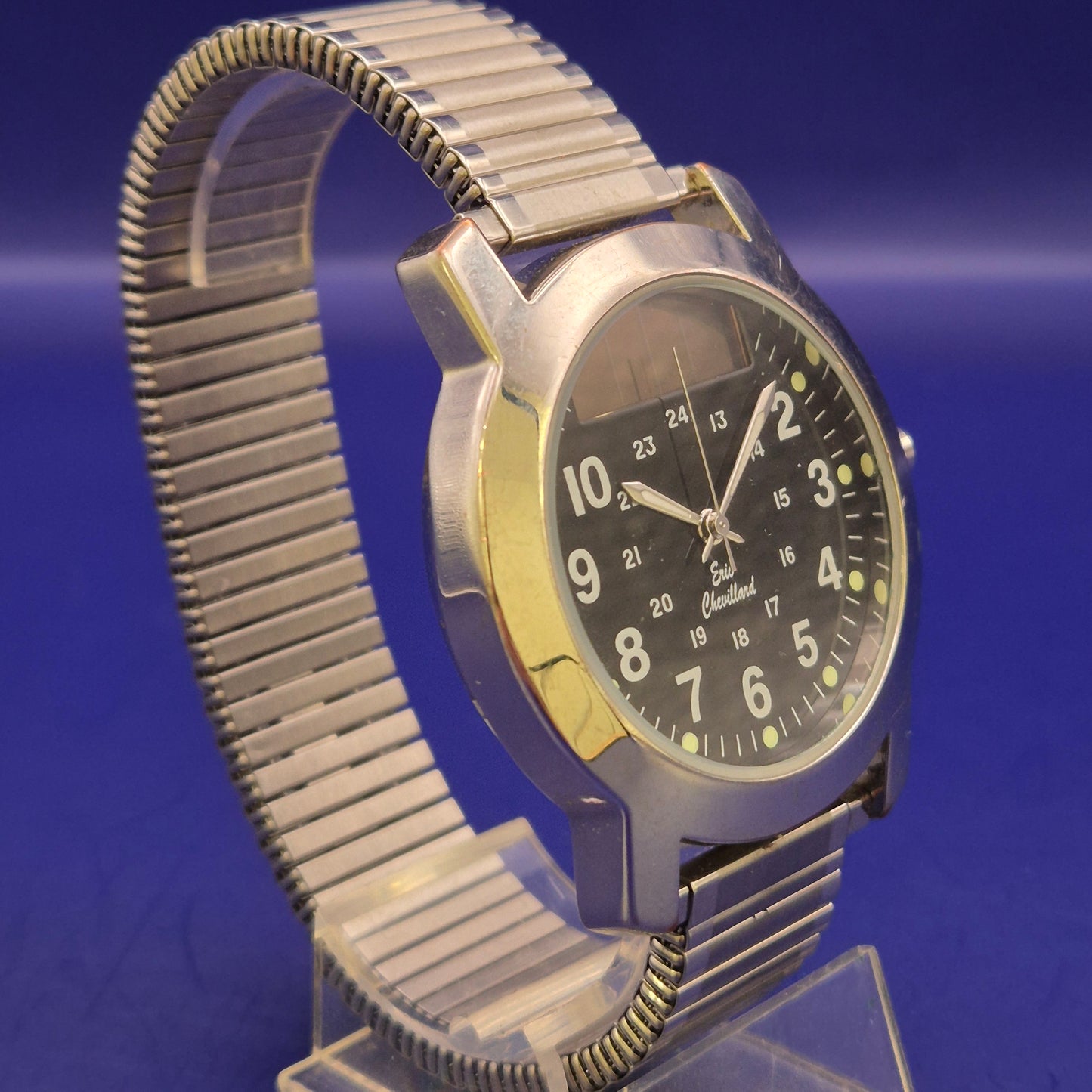 Klassische Eric Chevillard Herren Uhr – Solar & Flex-Armband