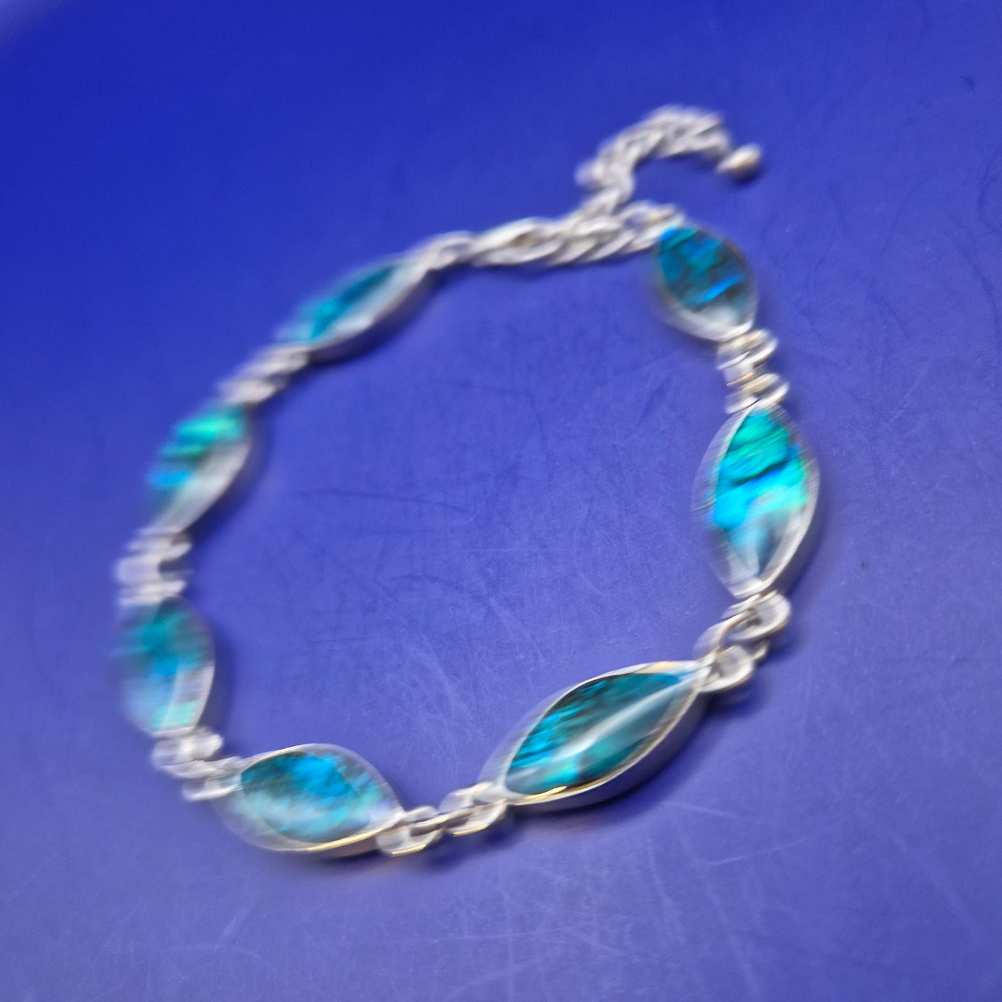 Elegantes Paua Muschel Damen Armband – Silberfarben mit Marquesa-Gliedern